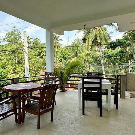 Siyon Yula - Guest House Hikkaduwa Ngoại thất bức ảnh