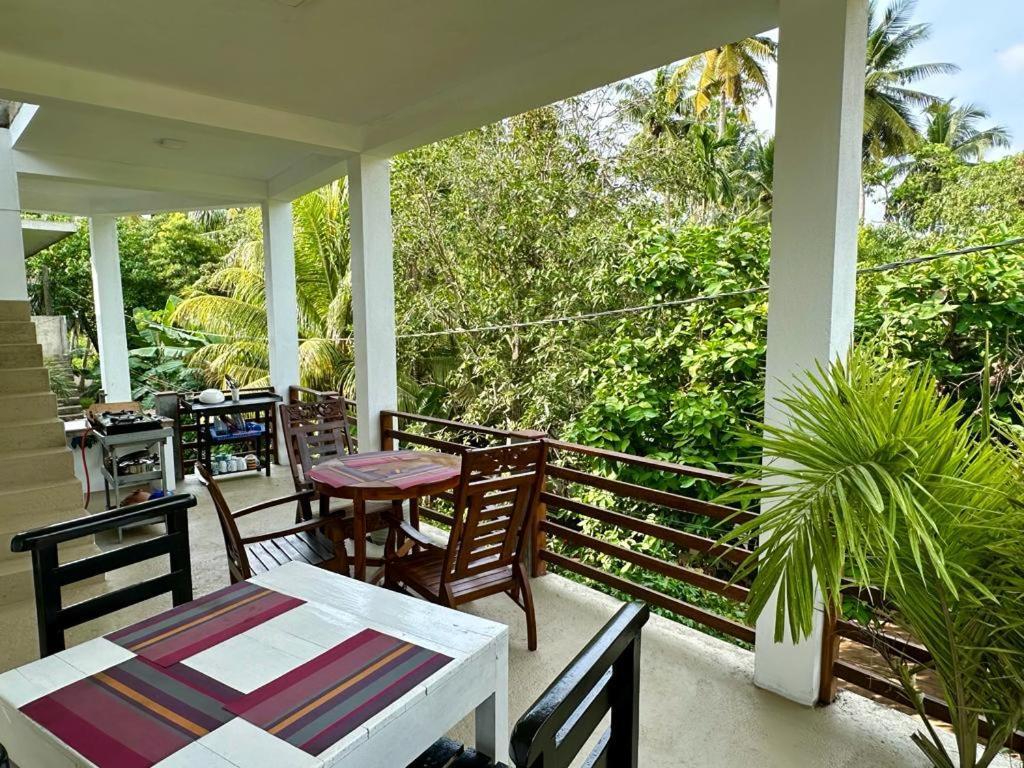 Siyon Yula - Guest House Hikkaduwa Ngoại thất bức ảnh