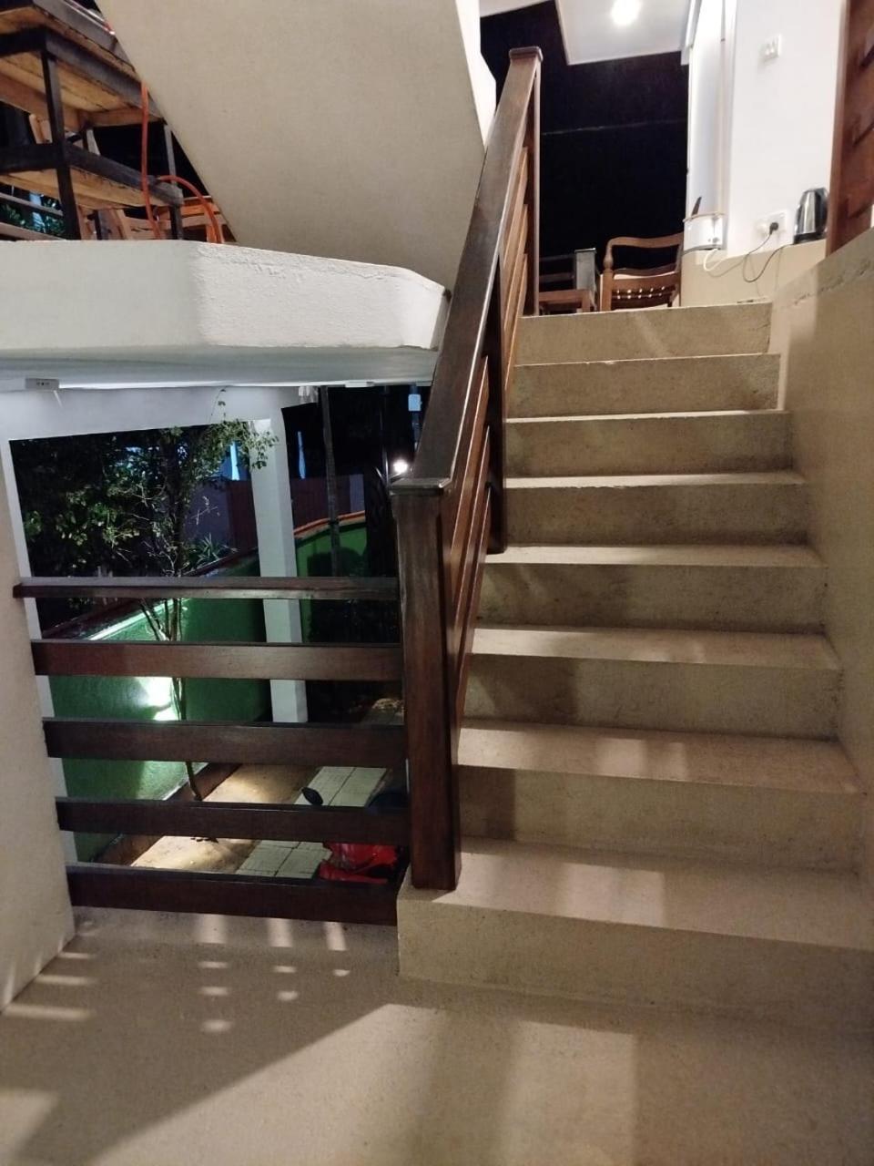 Siyon Yula - Guest House Hikkaduwa Ngoại thất bức ảnh